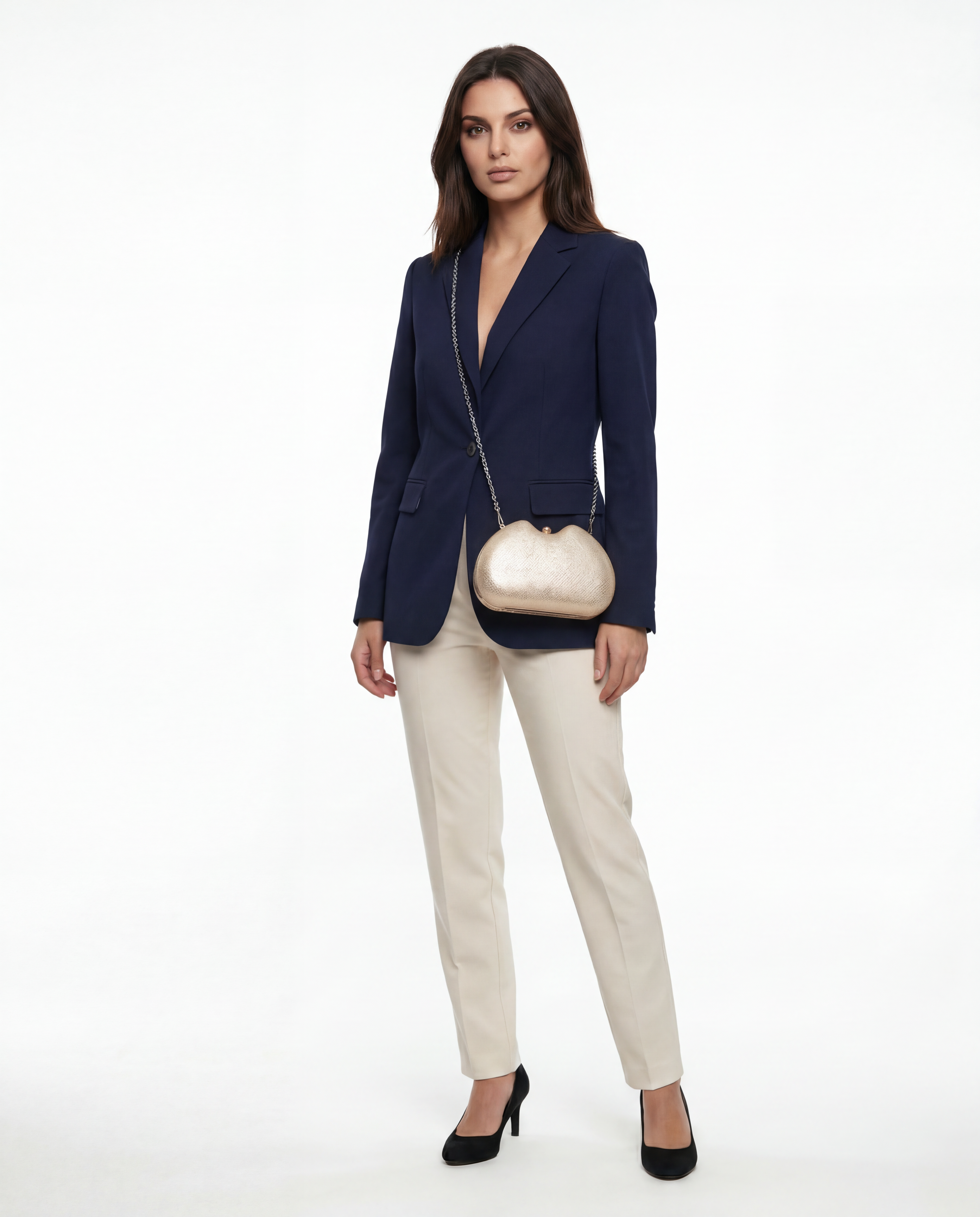 KAJA – elegantna večernja clutch torbica s teksturom