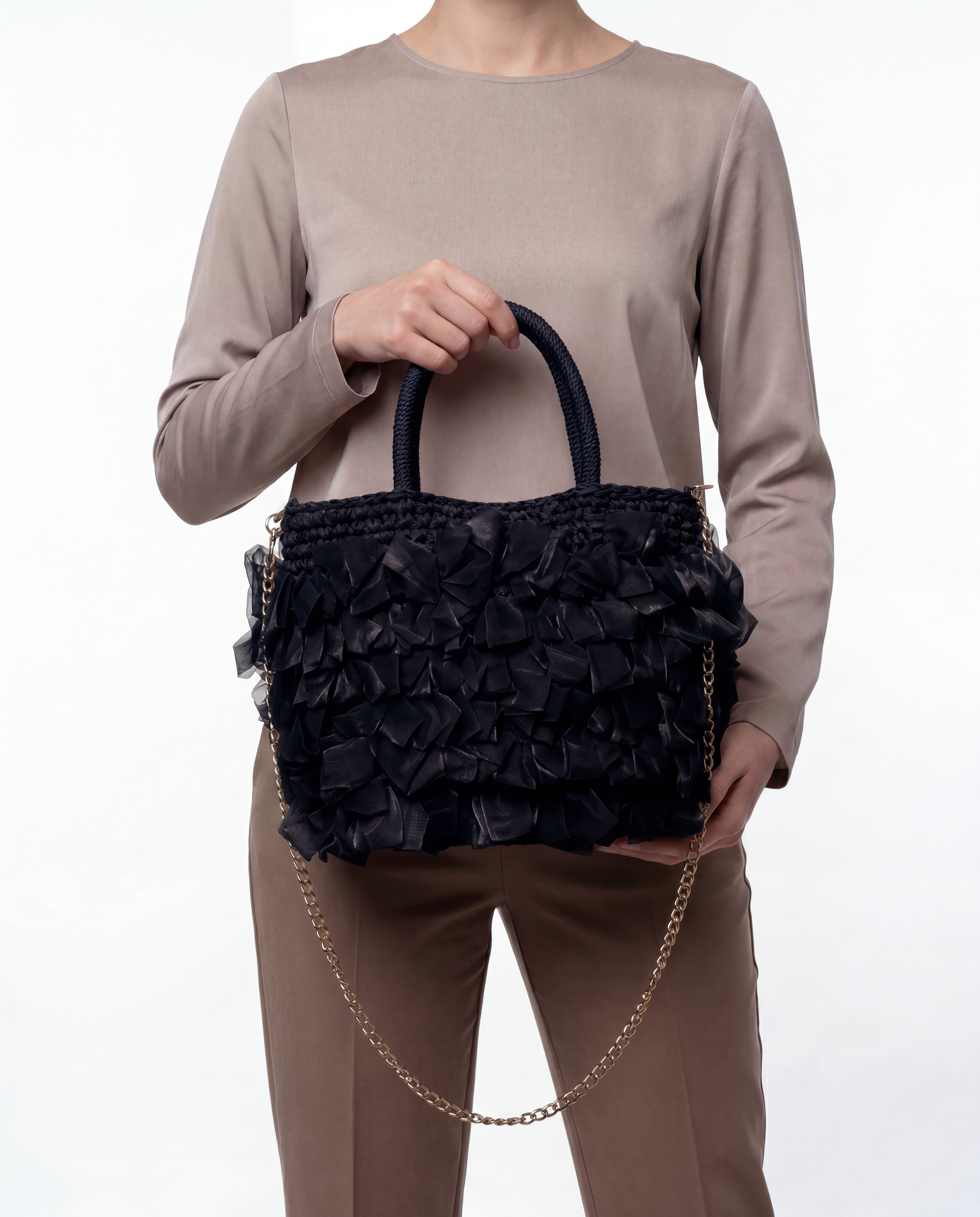 ANTONIJA – torba za svaki dan i posebne kombinacije